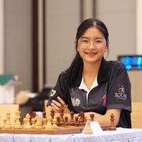 Araya Prommuang's avatar