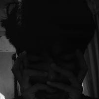 Avatar of (°~•_•)