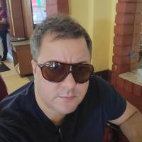 Roberto Calheiros's avatar