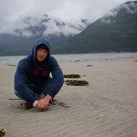 Avatar of Adrian Chaus