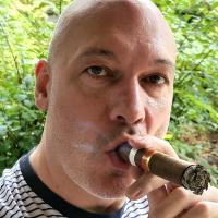 Roman Zhenetl's avatar