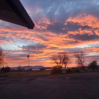 Avatar of laughoutleslie