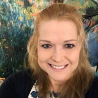 Avatar of Shawna Hart