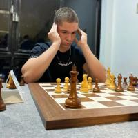 Henrique Barbosa Veloso's avatar