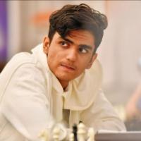 Reza Mahdavi's avatar