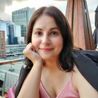 Roza Eynula's avatar