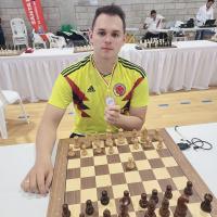 Gustavo Cadena Watch me on twitch fmgustavocadena