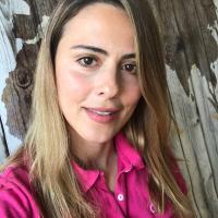 Stela Souza Farhat Willemstein's avatar